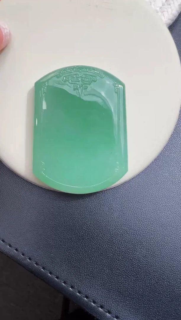 未镶嵌定制翡翠梦*52.4*39.9*6.4仿古无事牌