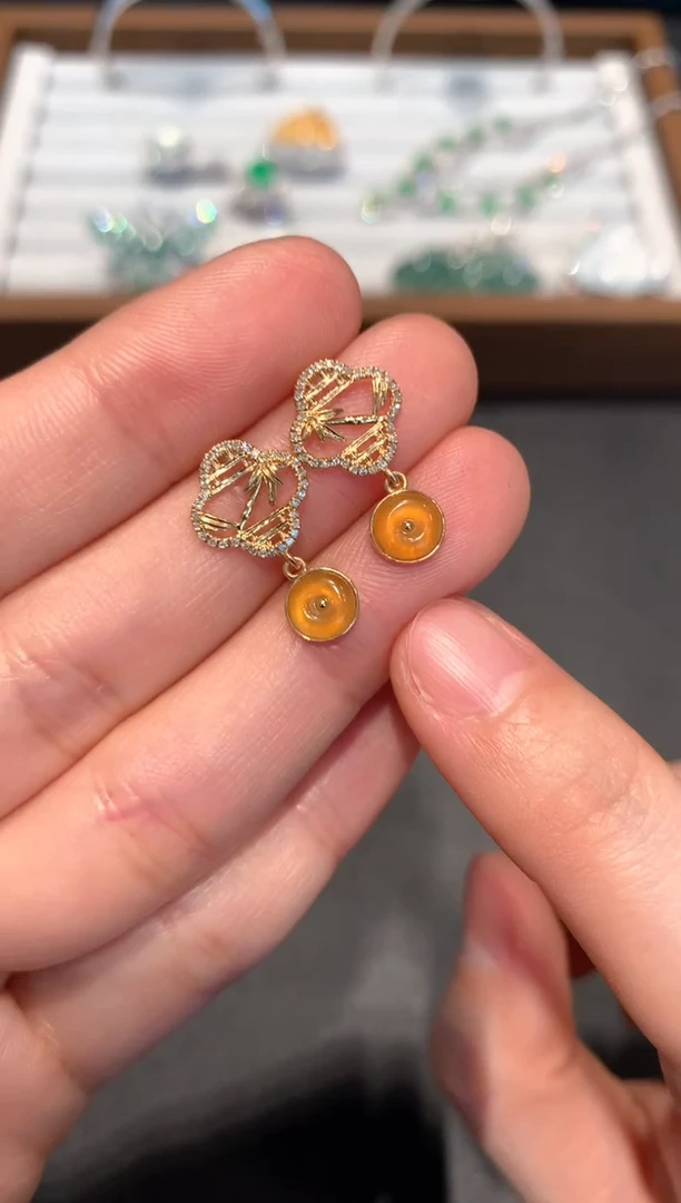 【闪购商品】翡翠耳饰18K金镶嵌2580