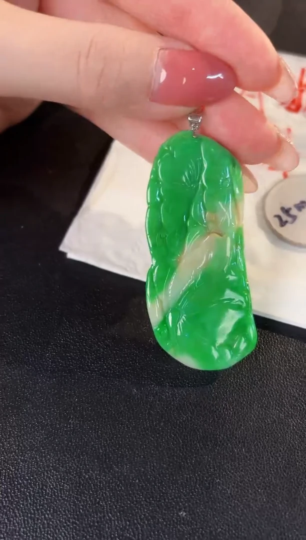 【闪购商品】翡翠颈饰18K金镶嵌 缅料A货/支持复检/一件