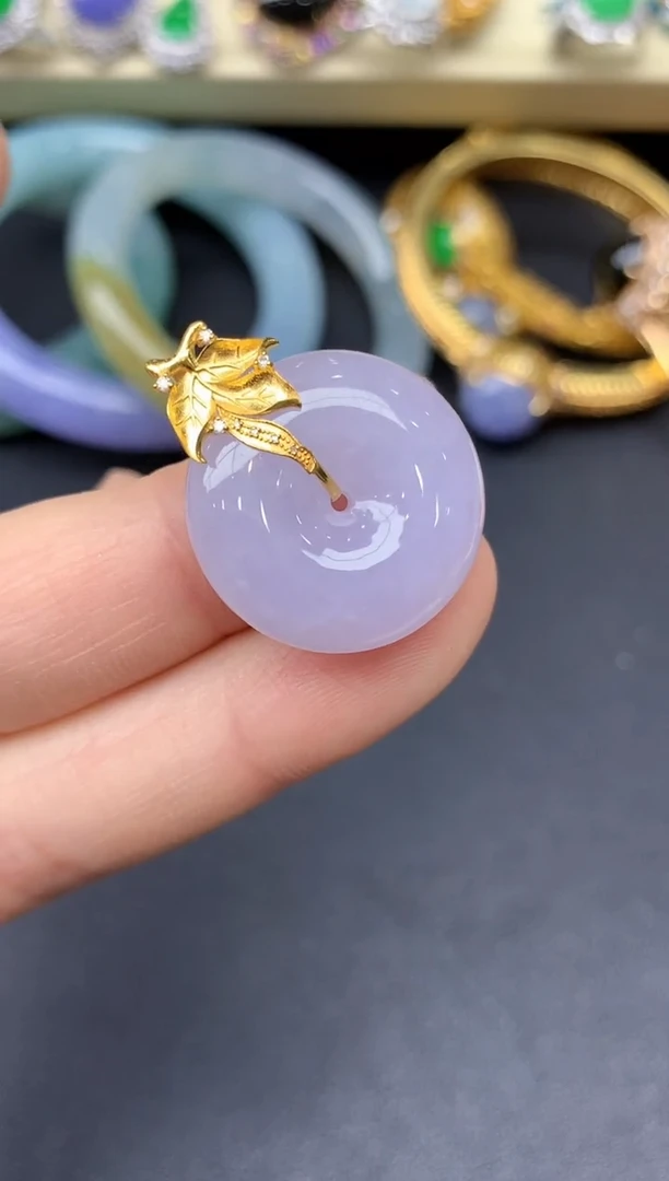 颈饰18K金镶嵌翡翠248-雪姐翡翠天天见