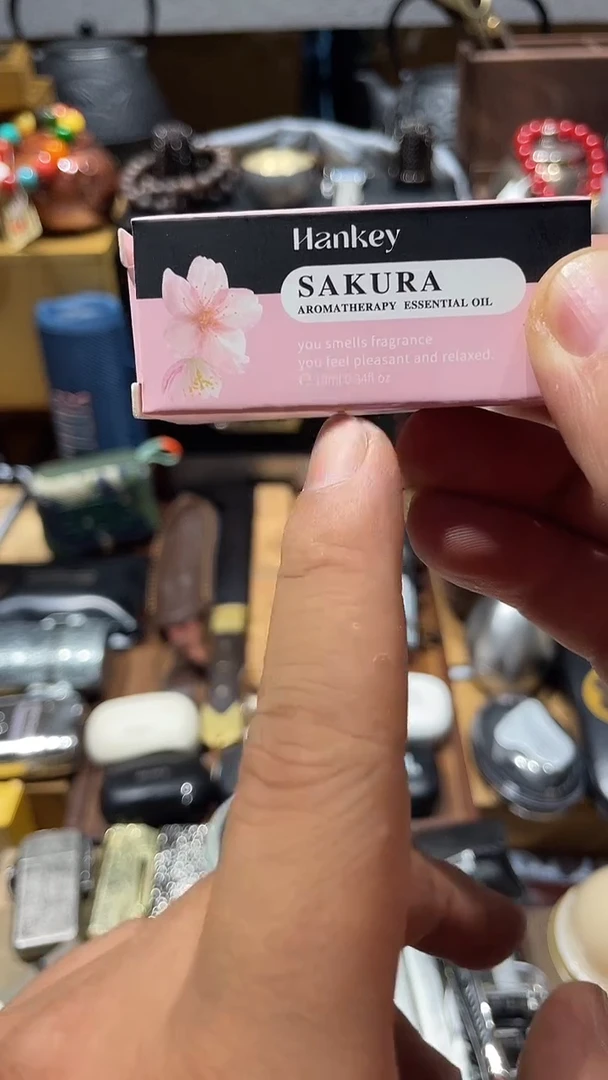 瓷片闪购商品 如图所示