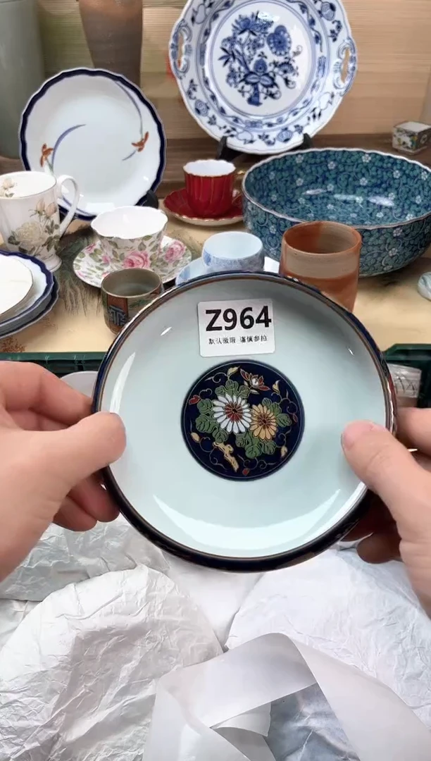 瓷片仲***欢964