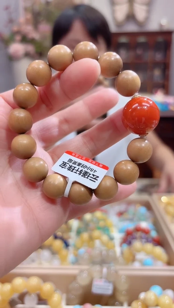 未镶嵌手串南红玛瑙设计款珠串