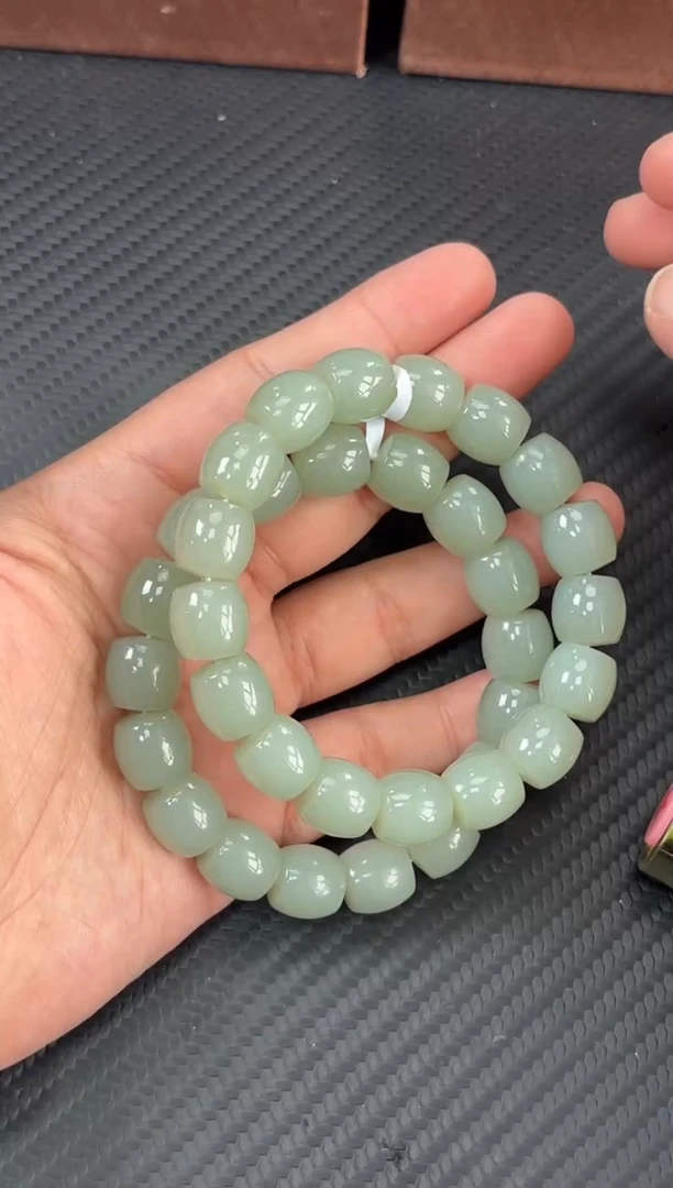 未镶嵌手串和田玉且末微色差近矿卡12多样性发货拍一发一j