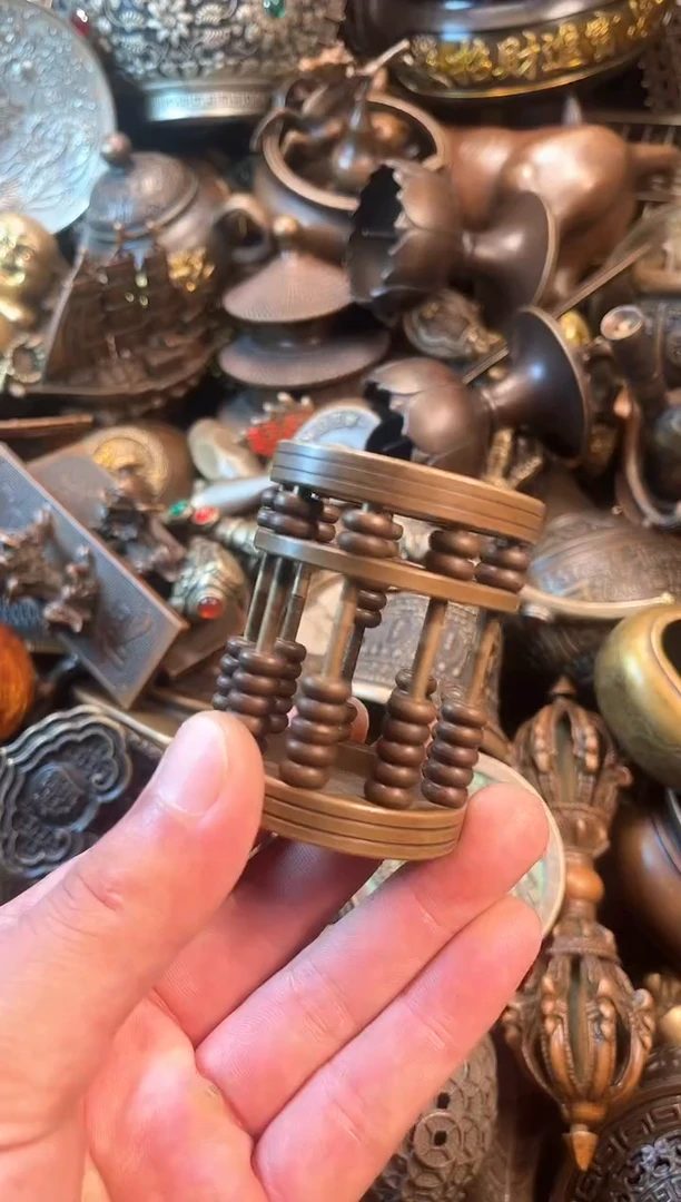 精美铜器点击下单