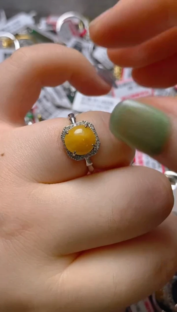 银S925镶嵌戒指翡翠百内无证书