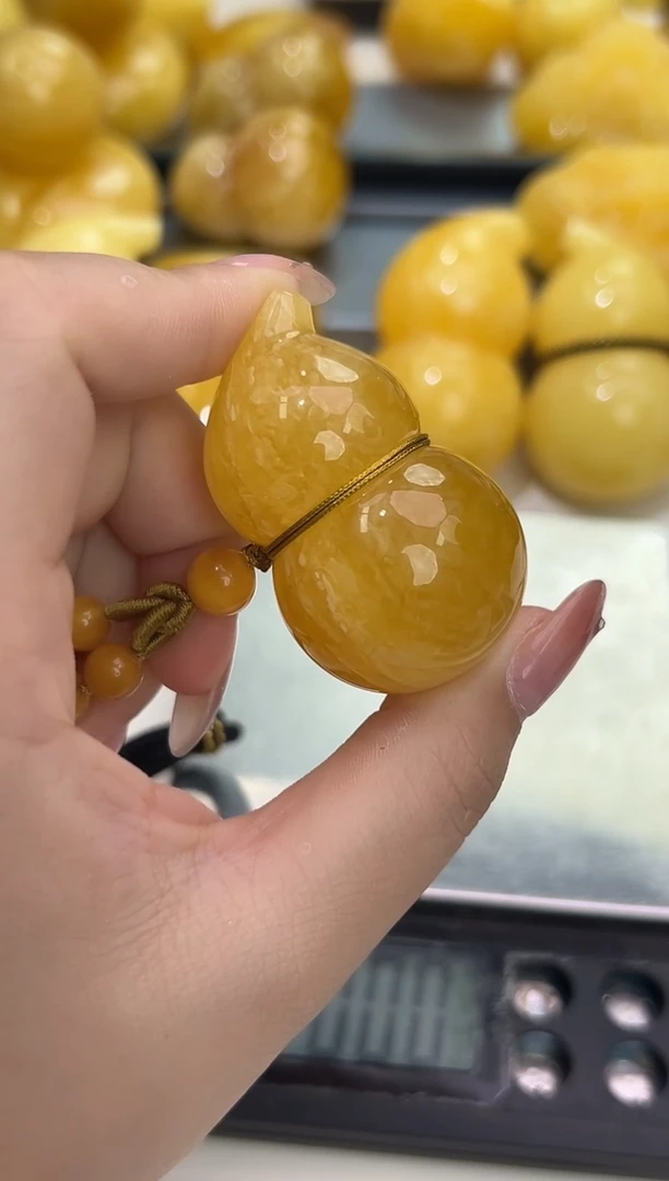 裸石琥珀未镶嵌琥珀蜜蜡吊坠