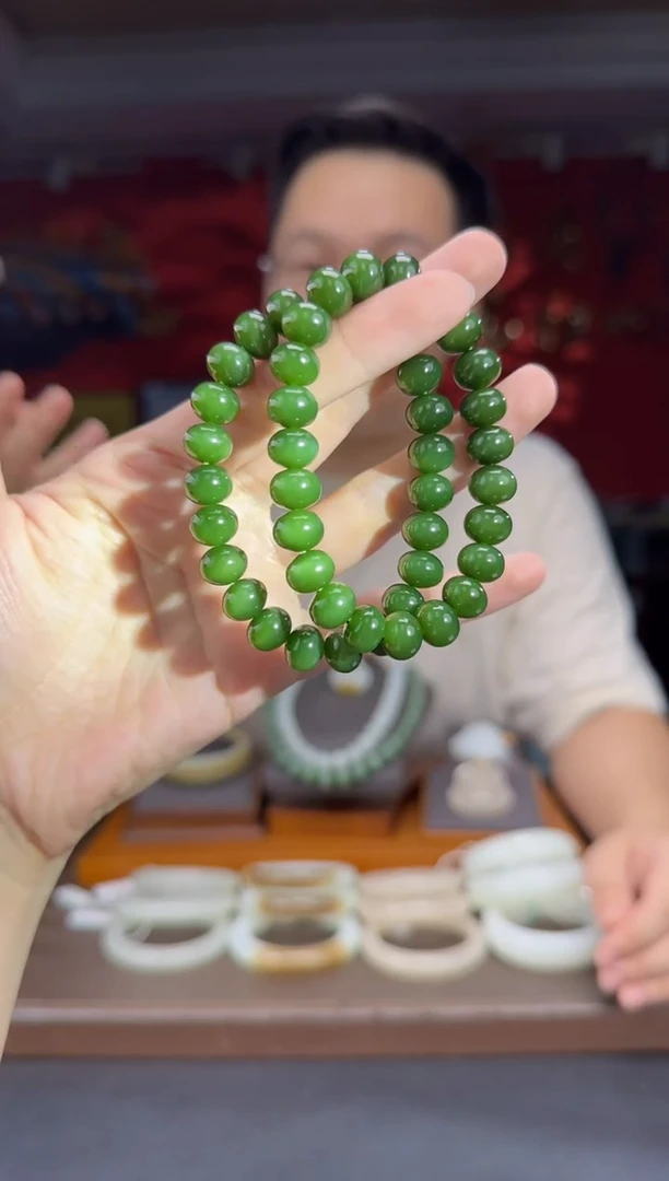 未镶嵌手串和田玉碧玉猫辣绿算盘珠单圈手串多样性发货拍一发一