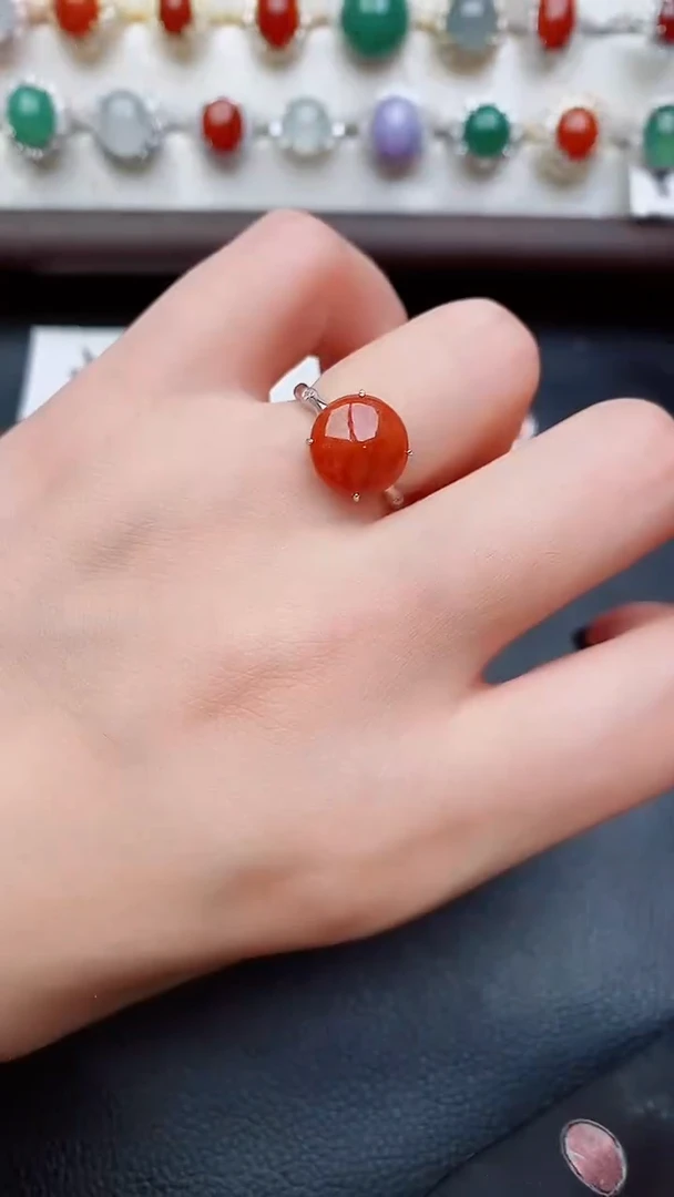 银S925镶嵌戒指翡翠...