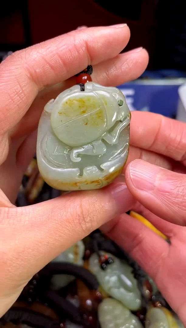 【闪购商品】和田玉颈饰未镶嵌1