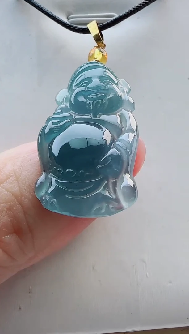 翡翠未镶嵌颈饰多样性发其中一