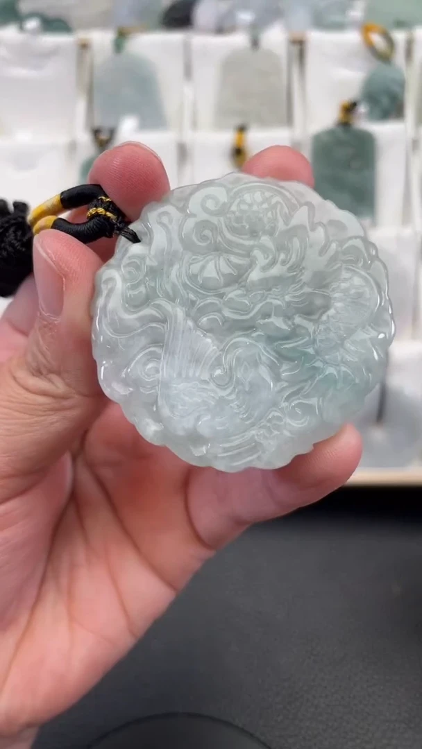 颈饰未镶嵌翡翠天然缅甸翡翠A货223