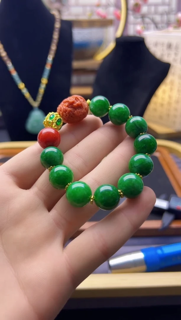 【闪购商品】翡翠颈饰14K金镶嵌S168