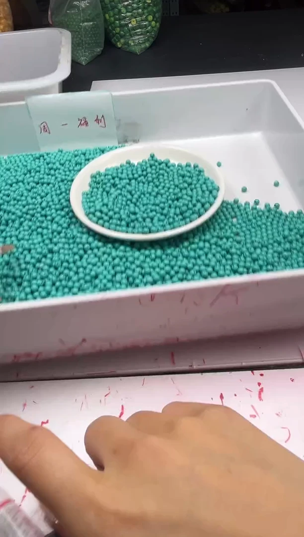 未镶嵌颈饰玛瑙/玉髓w822高瓷绿*松4mm*30颗