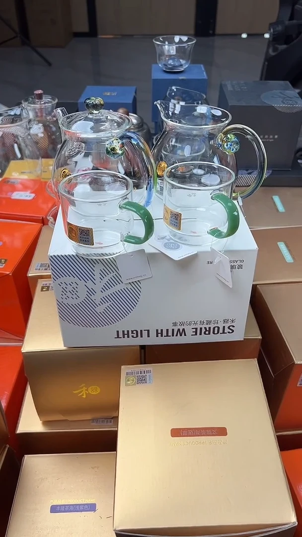 @@禾器清莲壶迷翠+浮莲迷翠+逸杯翡翠玉2只