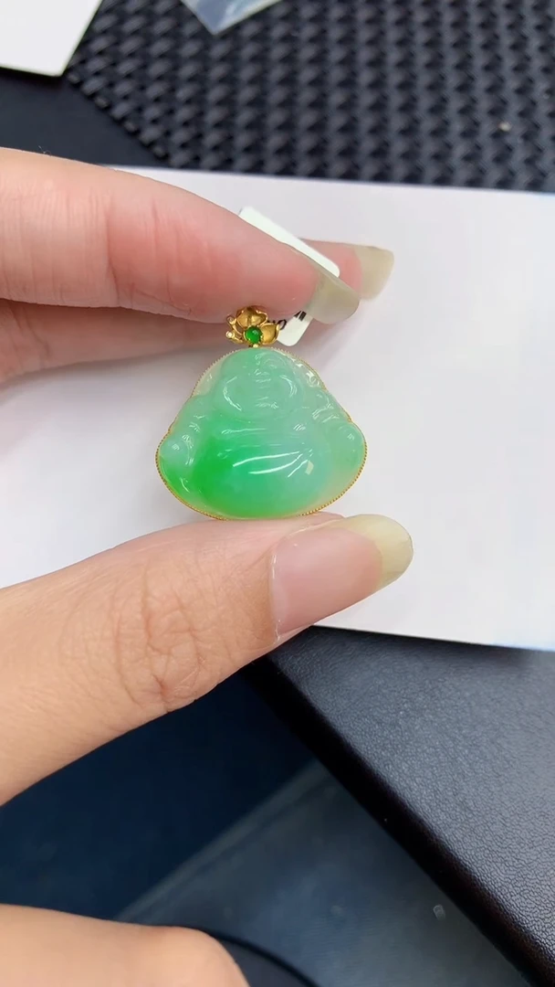 【闪购商品】翡翠颈饰18K金镶嵌           8