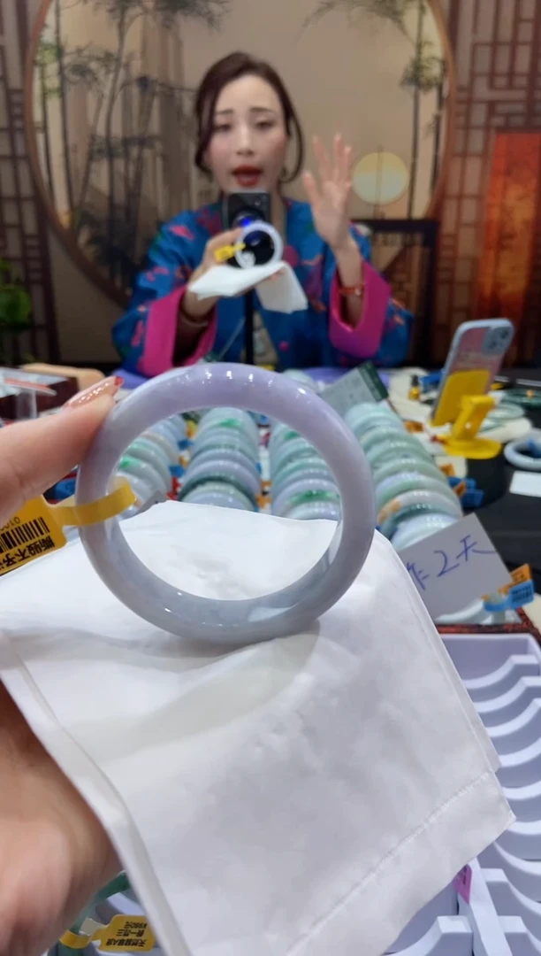 【闪购商品】翡翠手镯未镶嵌00010804