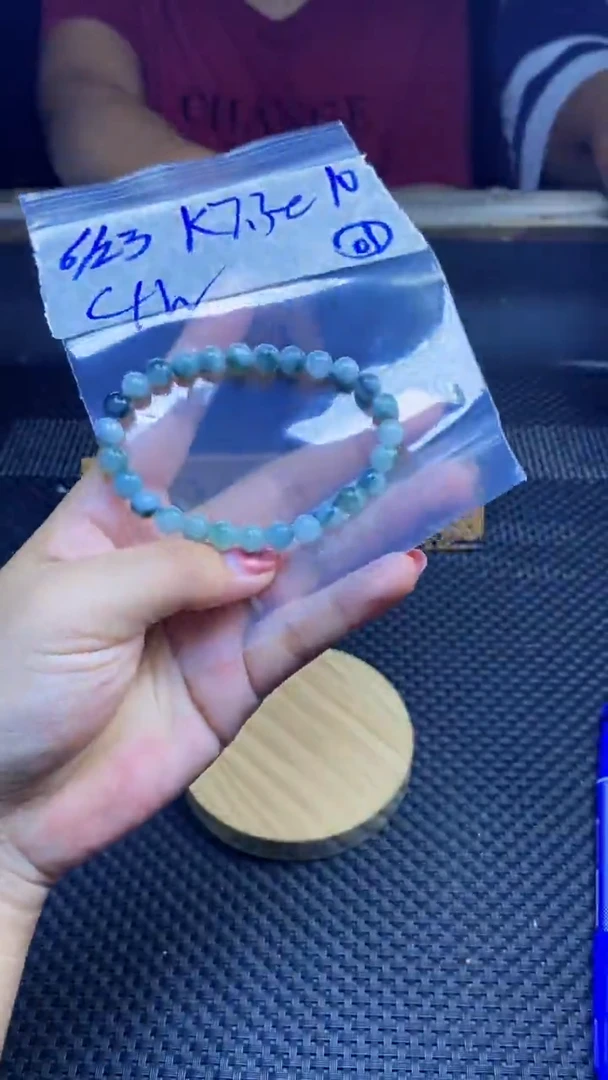 定制翡翠未镶嵌天然缅甸A货翡翠，多样性发货只发其一