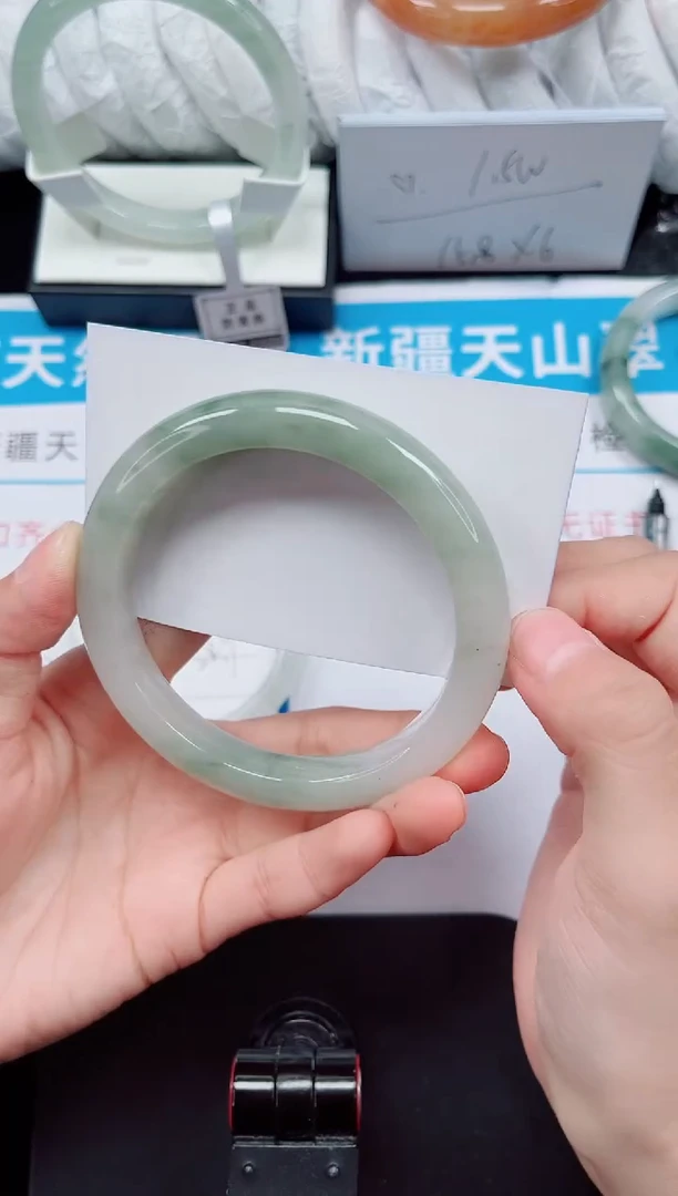 未镶嵌手镯石英质玉216-62/63