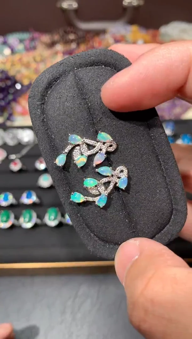 未镶嵌欧泊珠宝奇石W52【多样性发其一】