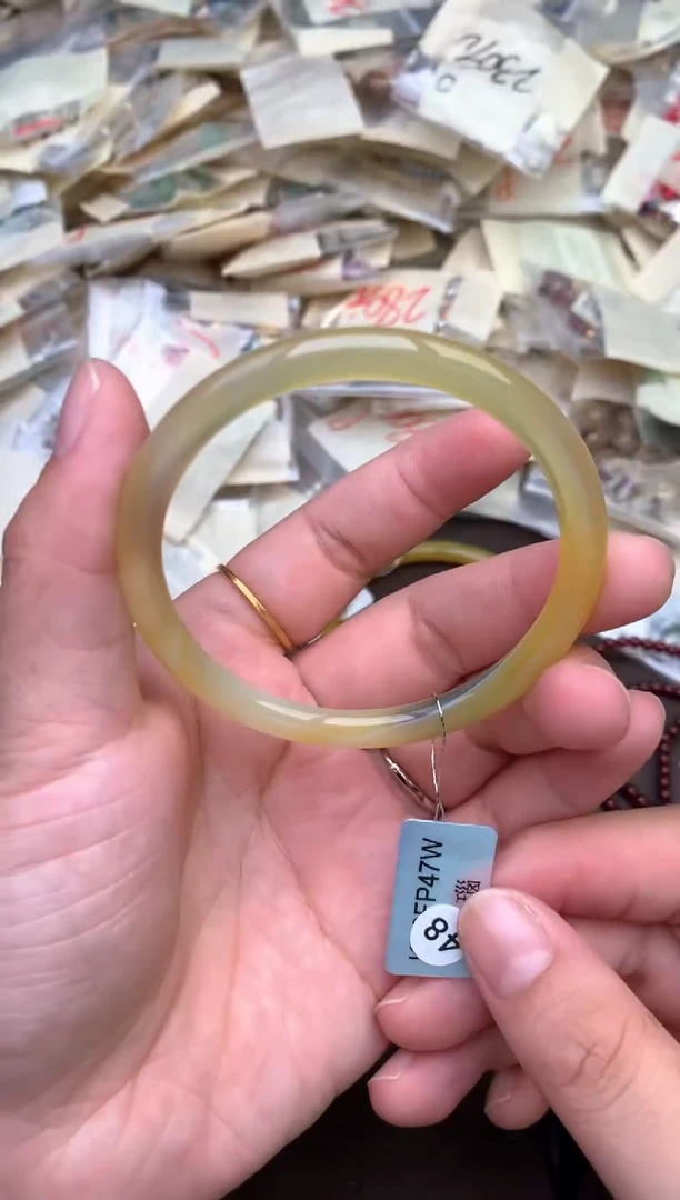 未镶嵌手链玛瑙/玉髓 —55圈48