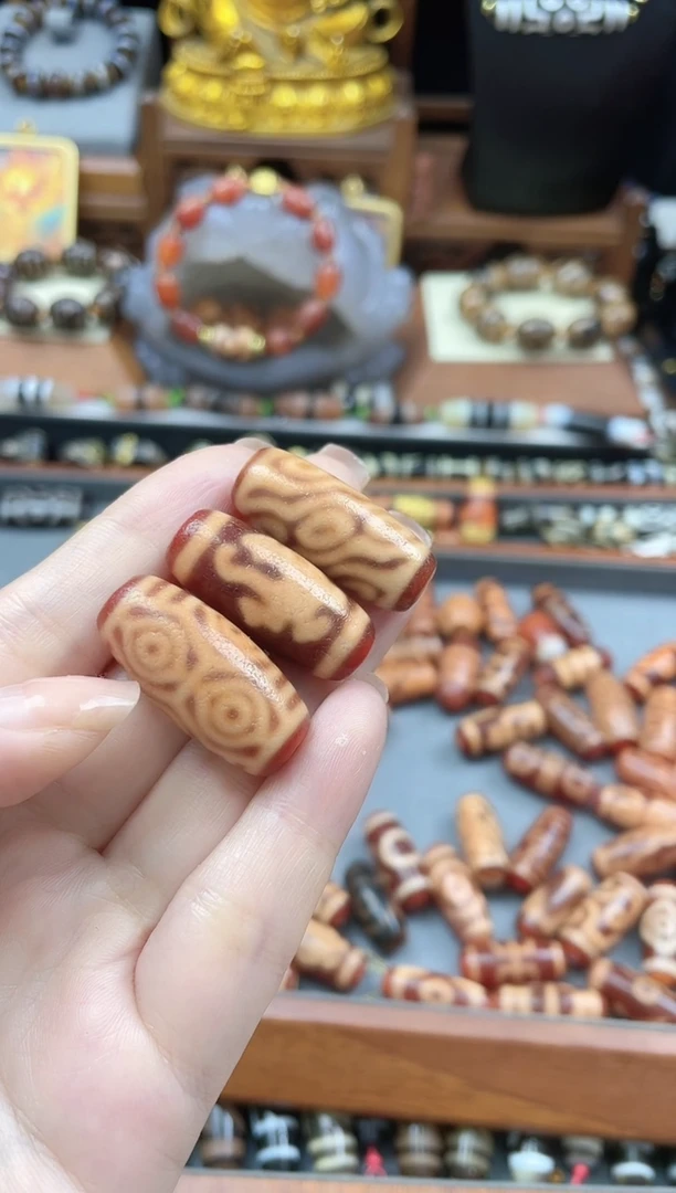 未镶嵌珠珠玛瑙/玉髓5*1金蟾红肉桶珠3个-521