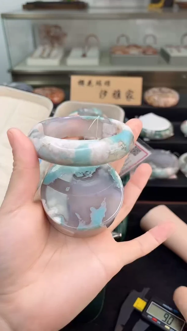 未镶嵌手镯石英质玉60圈口（赠品镯心）3S997