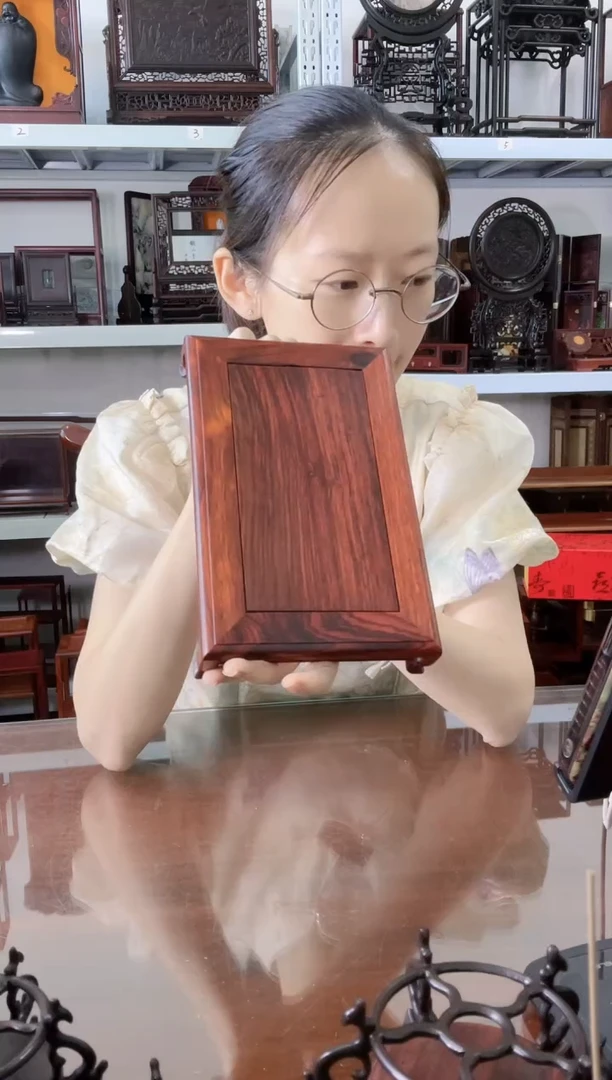 微凹黄檀（南美大红酸枝）长方底座22*14 *4   80