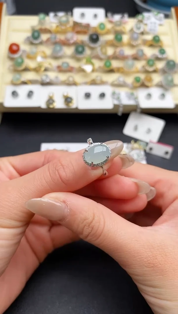 【闪购商品】翡翠戒指银S925镶嵌11111111+8