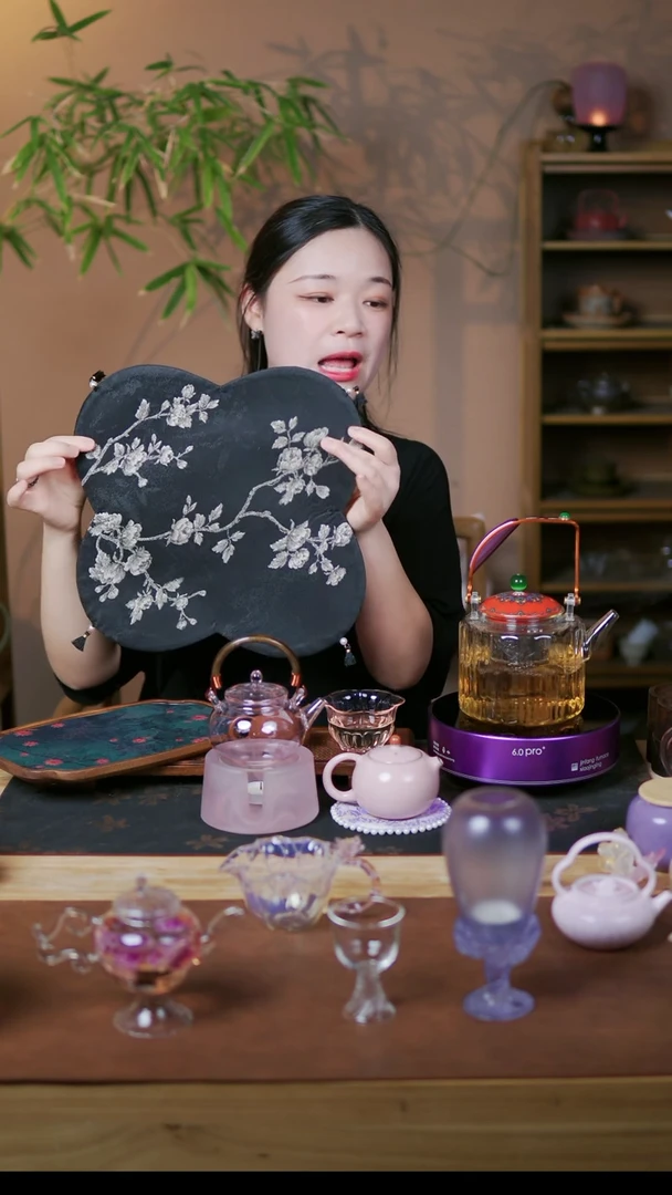 四叶草 型 织锦 茶席