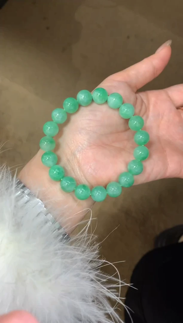 未镶嵌手串翡翠