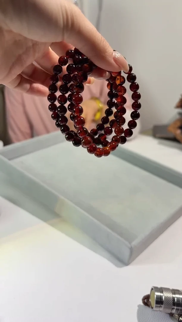 琥珀颈饰未镶嵌0927014随机发仅一件