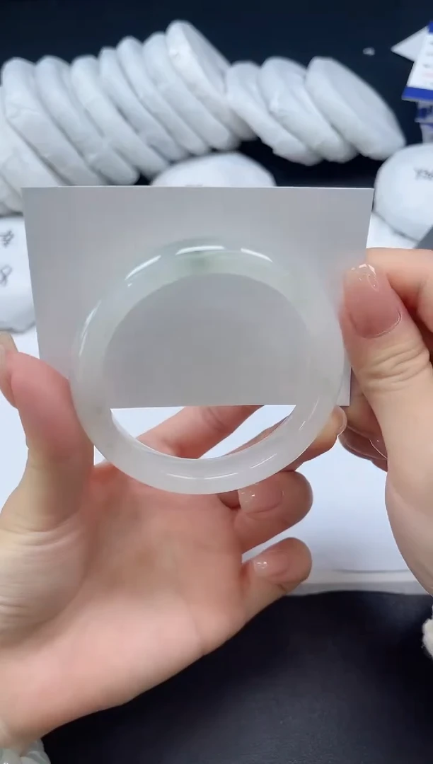 未镶嵌手镯石英质玉019-5455