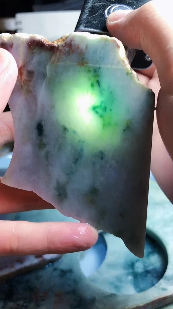 翡翠未镶嵌颈饰天然A货翡翠