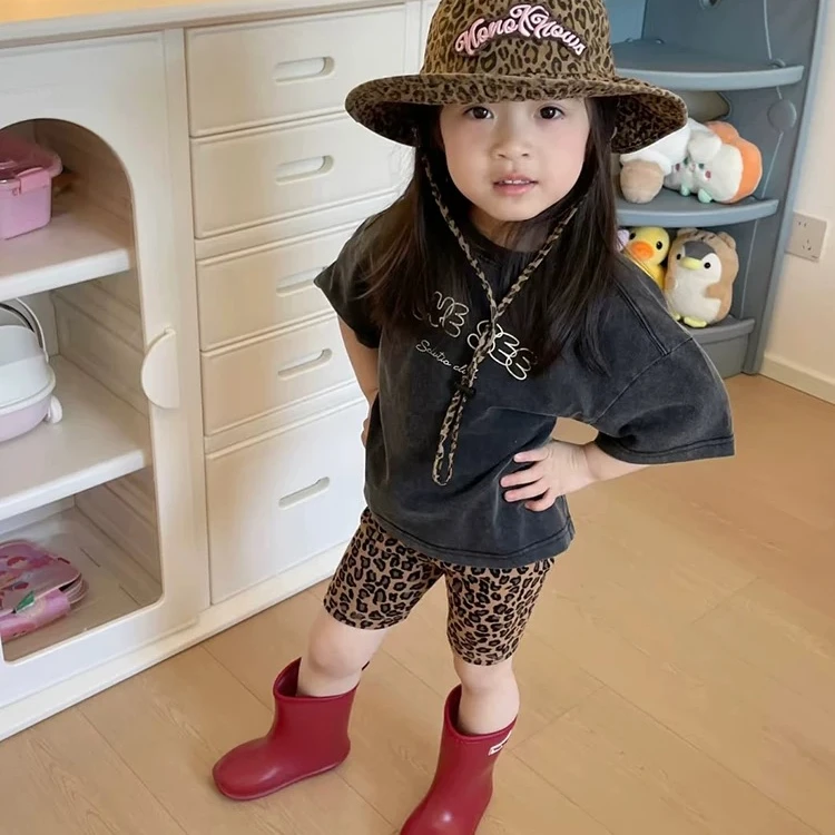夏季女童字母炒盐T豹纹骑行裤套装