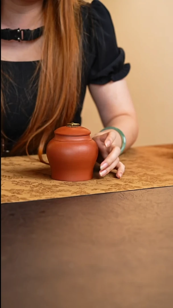 紫砂茶叶罐宜兴原矿紫砂朱泥茶叶罐