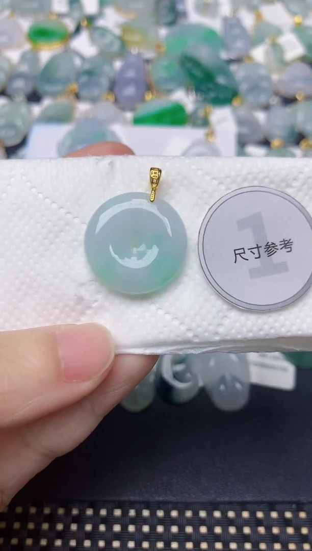 颈饰未镶嵌翡翠天然缅甸A货翡翠