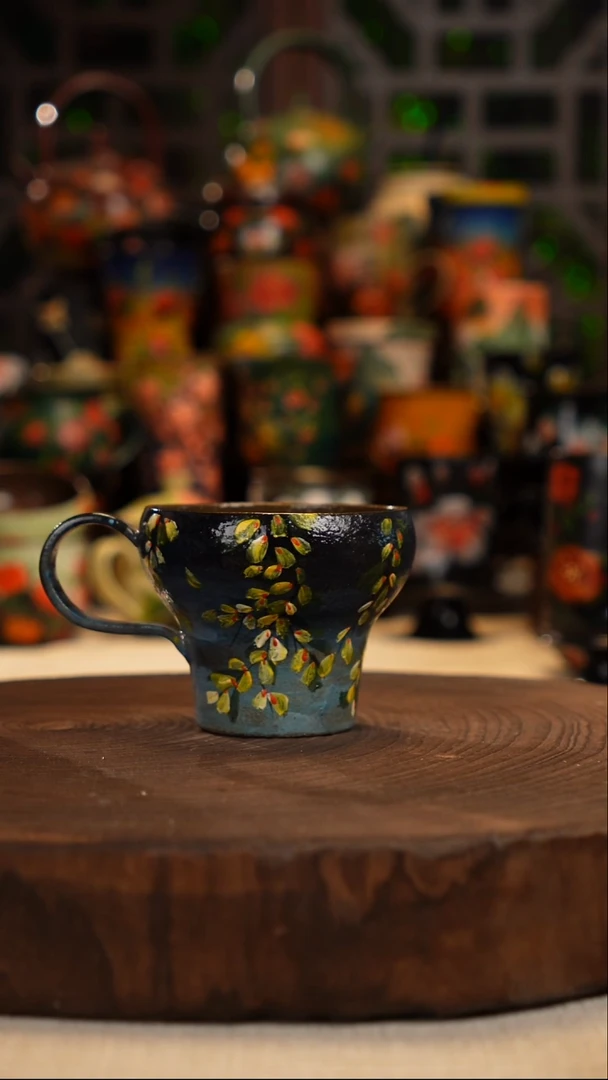 油画    釉下彩   杯子