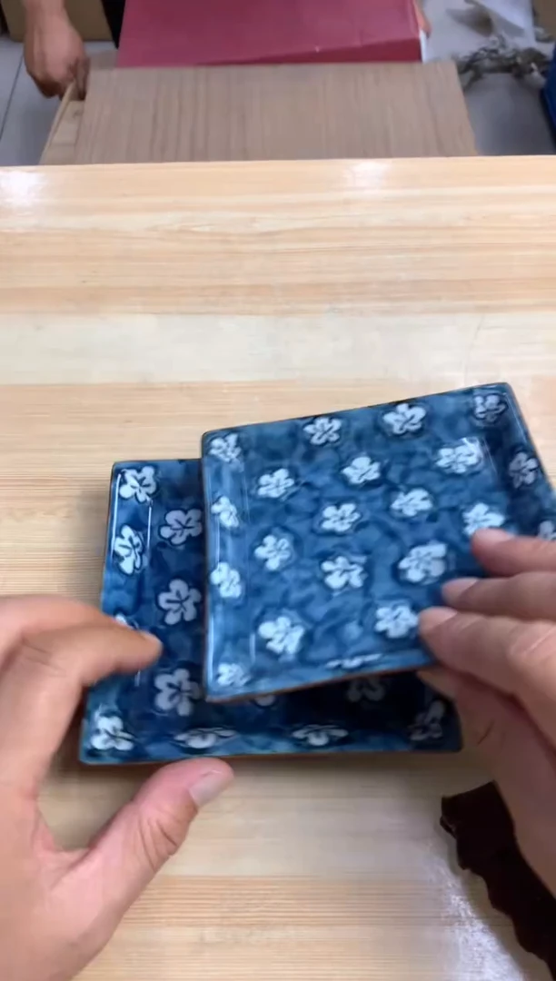 默认微瑕，no退no换，介意勿拍