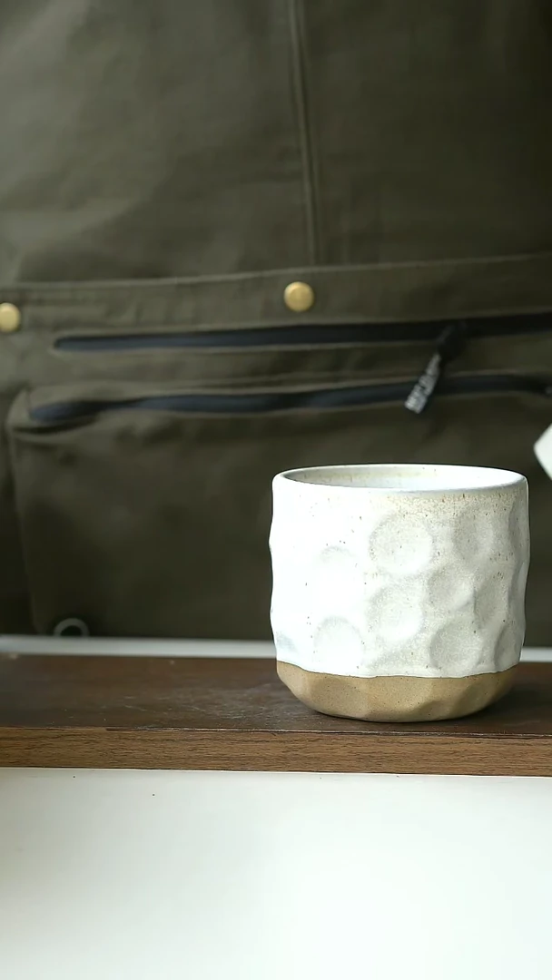 【闪购商品】陶瓷出加拿大收捏手握杯@4-2@