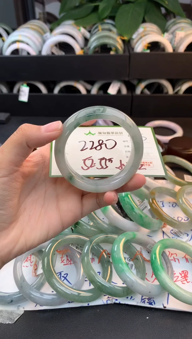 未镶嵌定制翡翠毛货需精细抛光+多样性拍1发1
