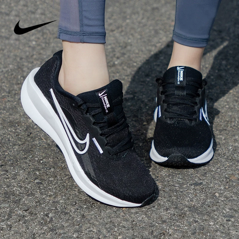 NIKE/耐克女鞋2024新款官方正品运动鞋透气舒适休闲缓震跑步鞋女