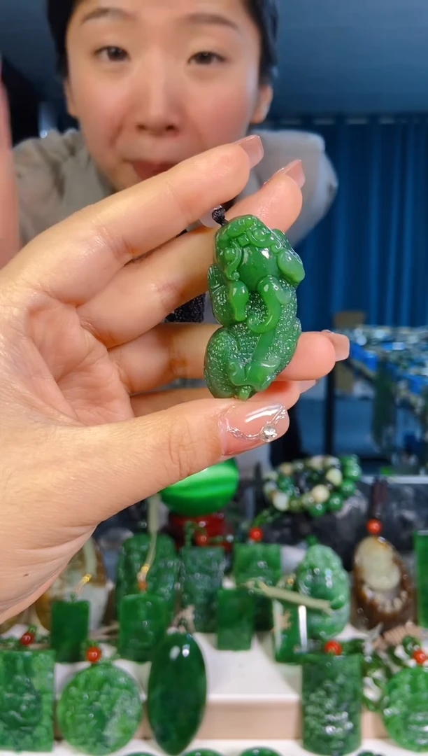 和田玉未镶嵌挂件1