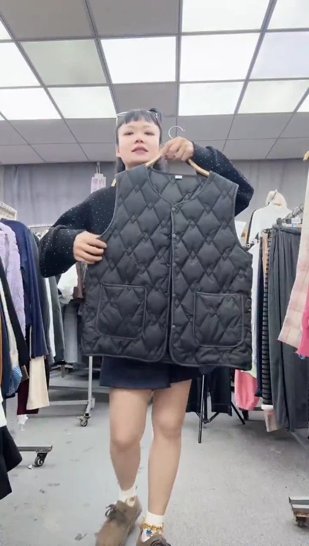 棉大哥家漂亮上衣漂亮颜色