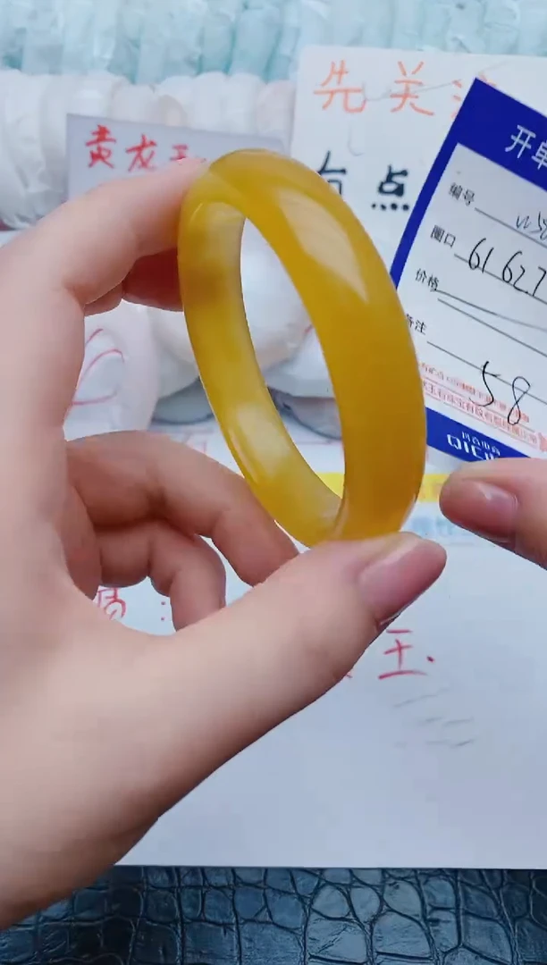 石英质玉手镯未镶嵌w58-61-62