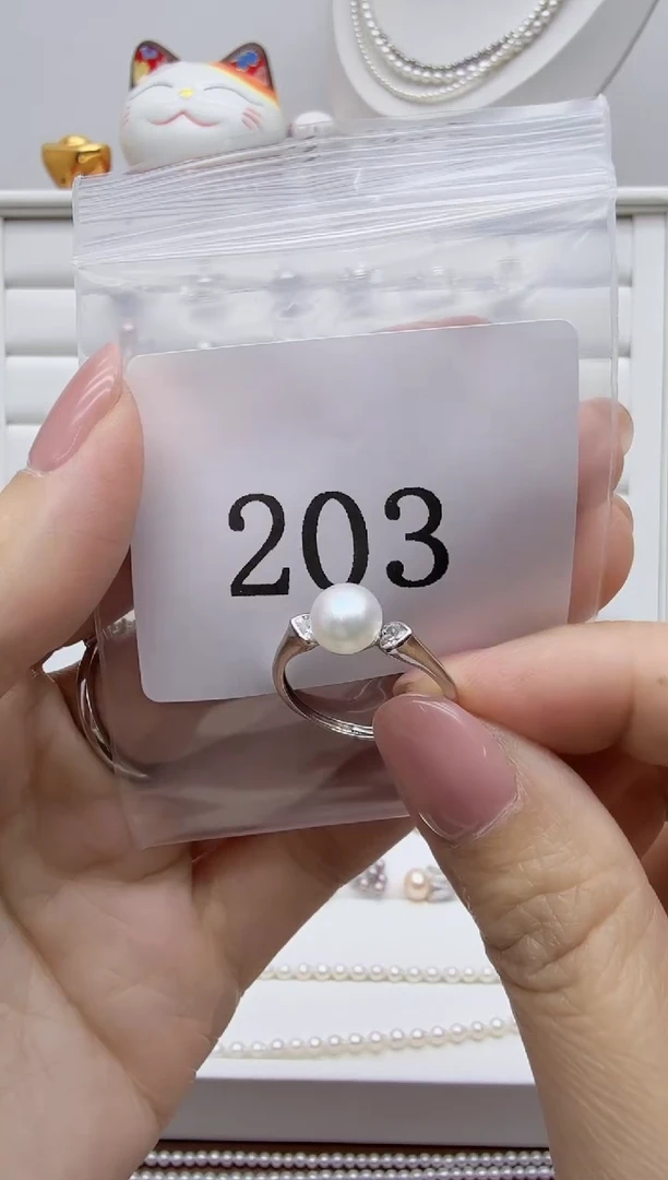 银S925镶嵌戒指淡水珍珠六**阳203