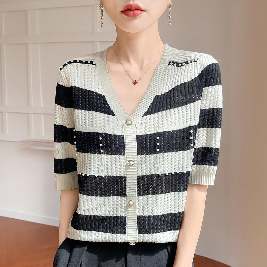 品牌夏季新款V领短袖针织衫t恤女时尚休闲宽松显瘦上衣