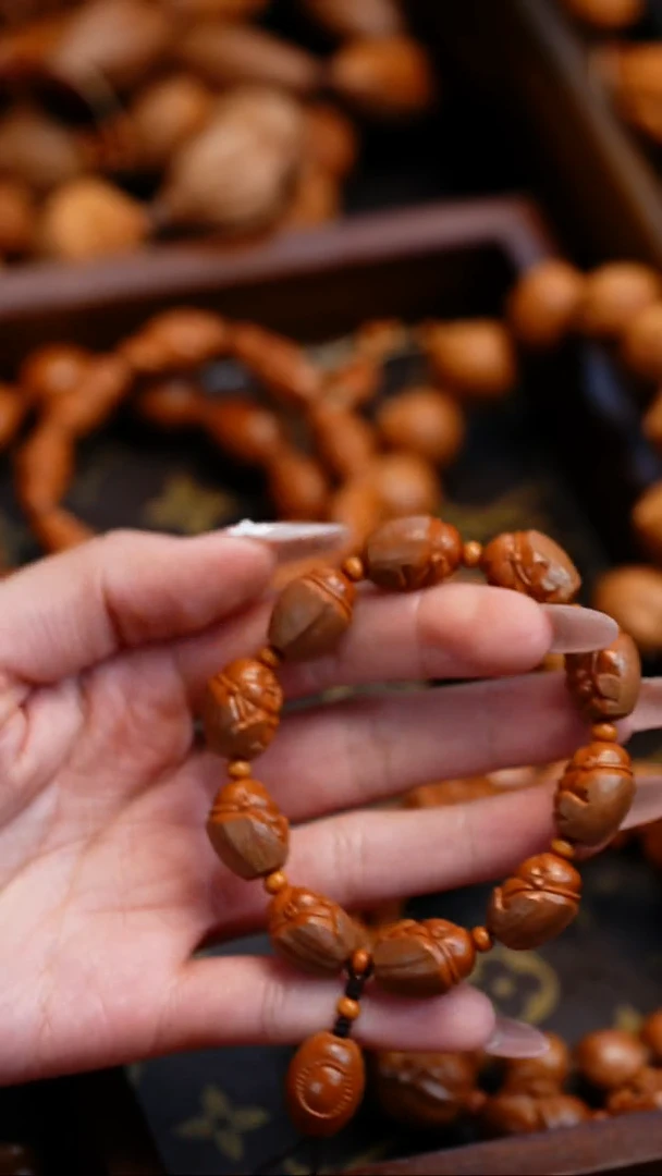 【闪购商品】橄榄核吊坠苏工橄榄核