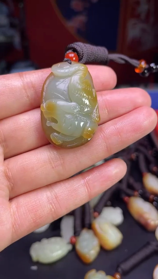 颈饰未镶嵌和田玉123