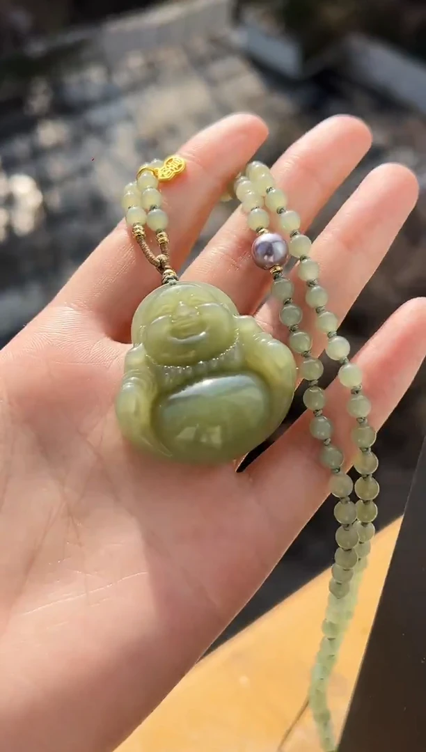 颈饰未镶嵌和田玉40mm全珠链佛公
